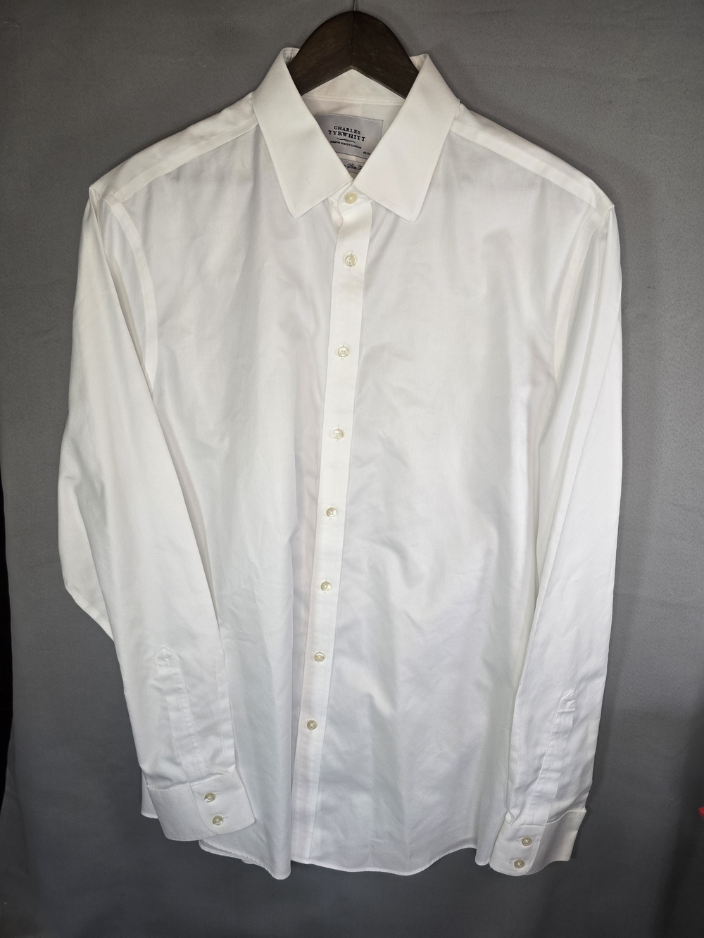 Charles Tyrwhitt Men's White Classic Spread Collar Dress Shirt